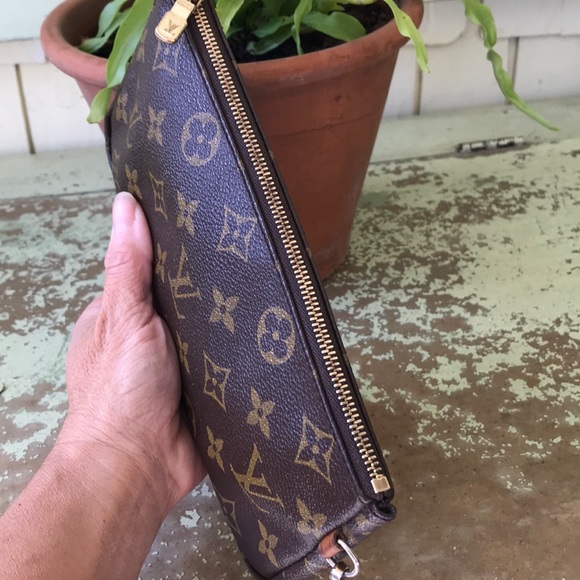 💖SOLD💖 Louis Vuitton shopper tote pochette - Picture 6 of 10